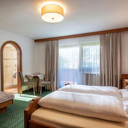 Haus Penkenblick Apartment Mayrhofen Luaran gambar
