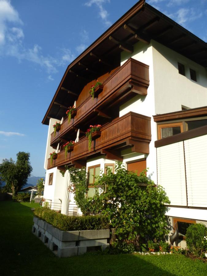 Haus Penkenblick Apartment Mayrhofen Luaran gambar