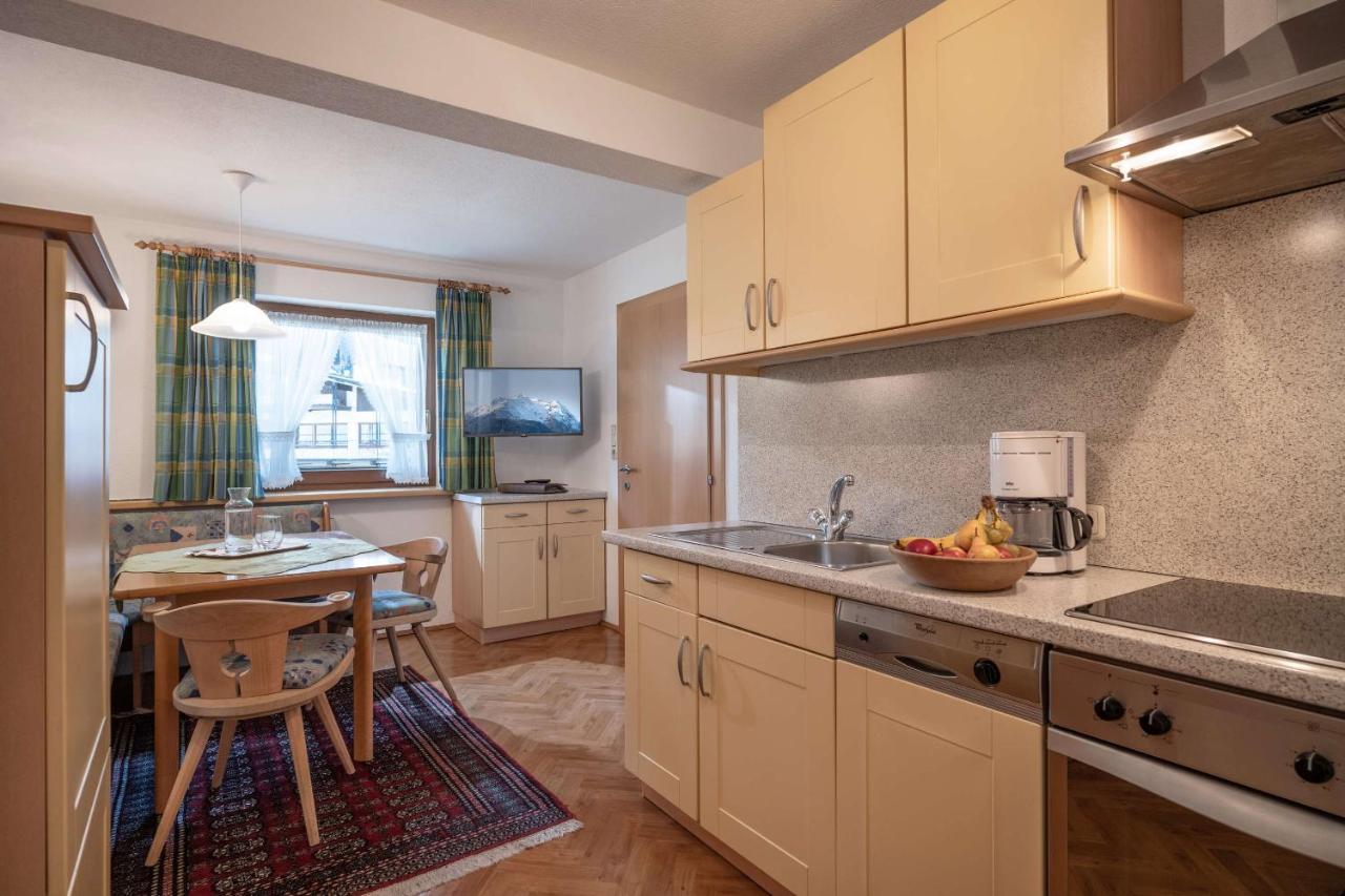 Haus Penkenblick Apartment Mayrhofen Luaran gambar