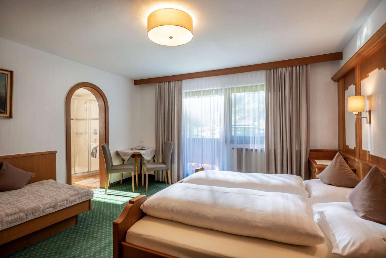Haus Penkenblick Apartment Mayrhofen Luaran gambar