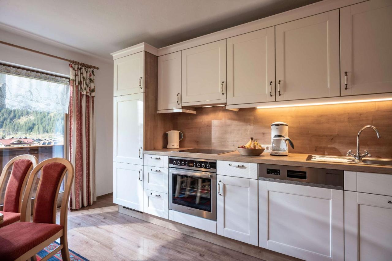 Haus Penkenblick Apartment Mayrhofen Luaran gambar